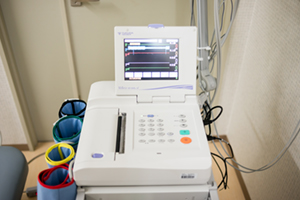 動脈硬化早期発見用の血圧脈波検査装置